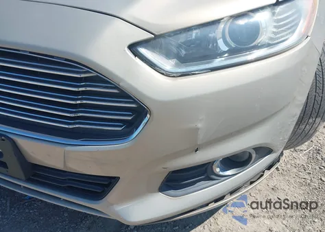 2016 Ford Fusion Se Phev z USA, uszkodzony, nr VIN 3FA6P0PU9GR101553